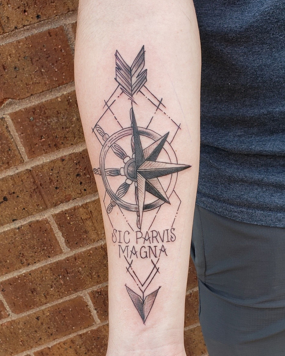 Greatness from small beginnings. Alex submitted this awesome UNCHARTED-inspired tattoo, featuring Sir Francis Drake's famous motto: Sic Parvis Magna. Share your own Naughty Dog Photo Mode shots, cosplay, tattoos, fan art, and more here: naughty-dog.tumblr.com/ugc