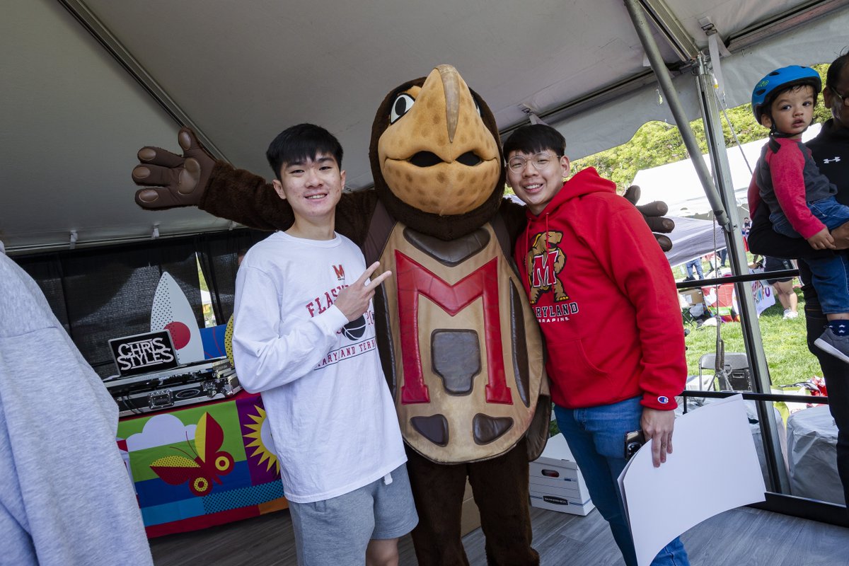 No better day to show off your #UMD pride than #MarylandDay on April 27! Throw on your favorite gear, post a photo wearing Terp colors, and tag @Maryland_Alumni for a chance to win prizes!