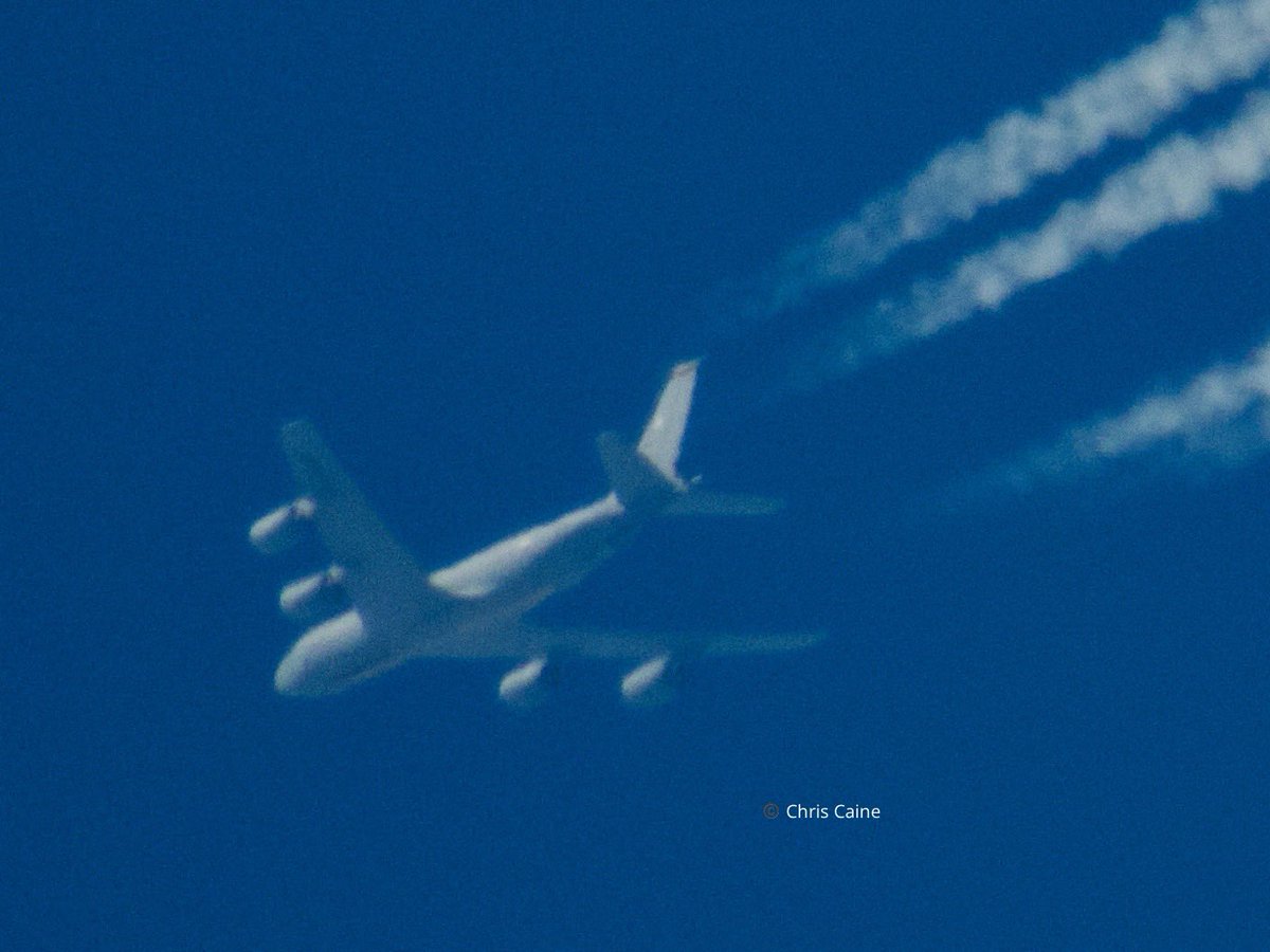 KC135 ‘58-0117’ “RCH670” out of NATO Air Base Geilenkirchen this afternoon. @scan_sky @TheSnoopySnoop @MrFindYourPlane @SouthCoastPhot4 @MISPhotography_ @CNPics @air_intel