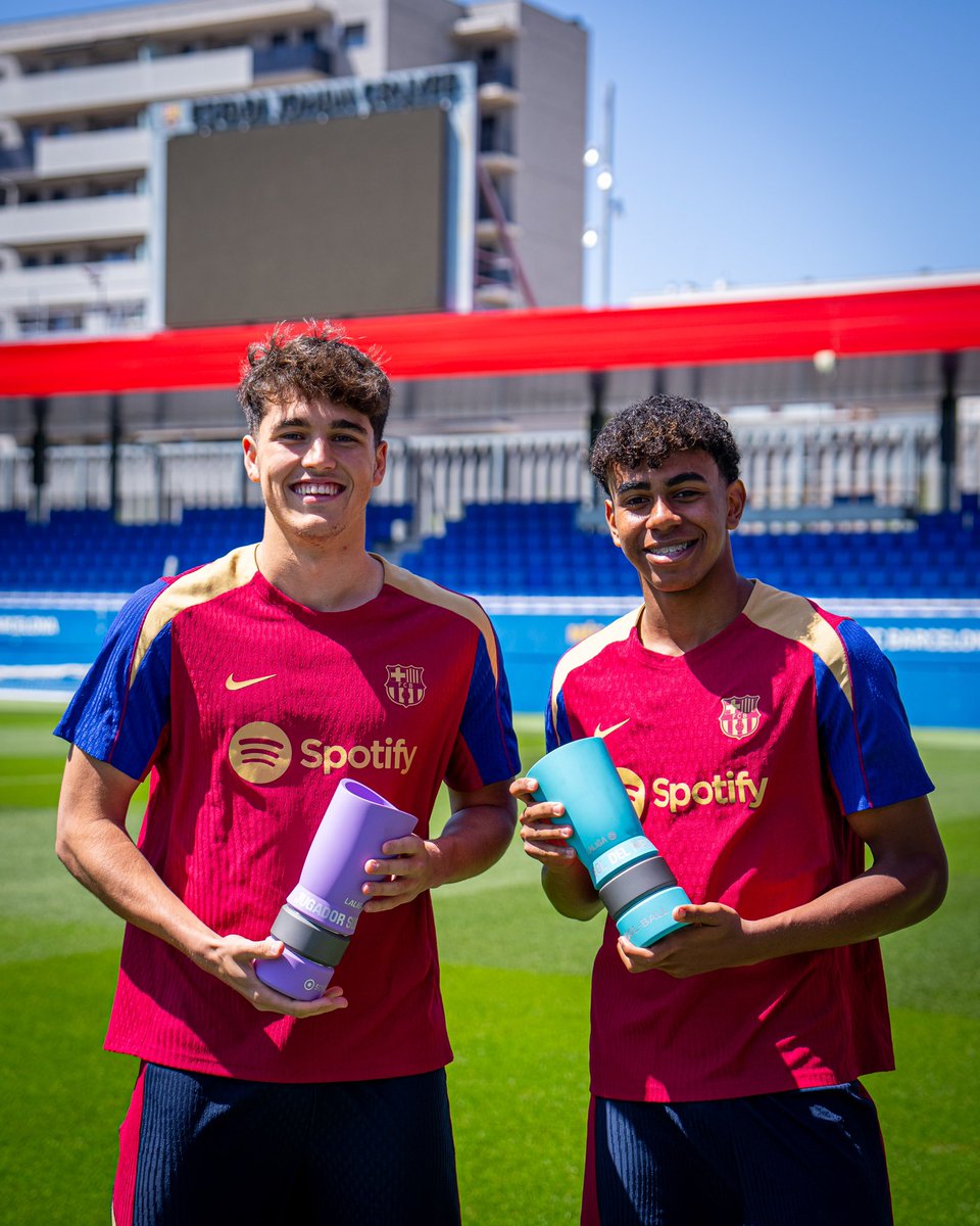 FCBarcelona's tweet image. 🏆 𝐏𝐚𝐮 𝐂𝐮𝐛𝐚𝐫𝐬𝐢́, La Liga U-23 Player of the Month for March

🏆 𝐋𝐚𝐦𝐢𝐧𝐞 𝐘𝐚𝐦𝐚𝐥, La Liga Goal of the Month for March