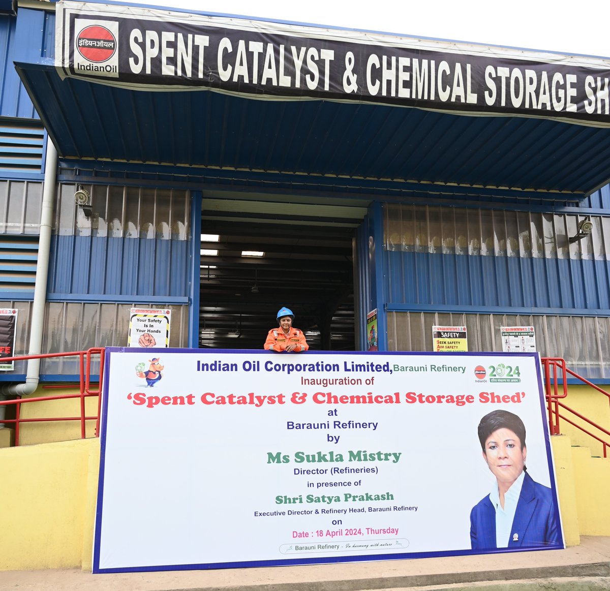 Strengthening infrastructure at @IndianOilCl's @IOCL_BarauniRef! Inaugurated the newly constructed 'Spent Catalyst & Chemical Storage Shed', enabling seamless operation and efficient management of spent catalysts and fresh chemicals for BR-9 expansion project at @IOCL_BarauniRef.