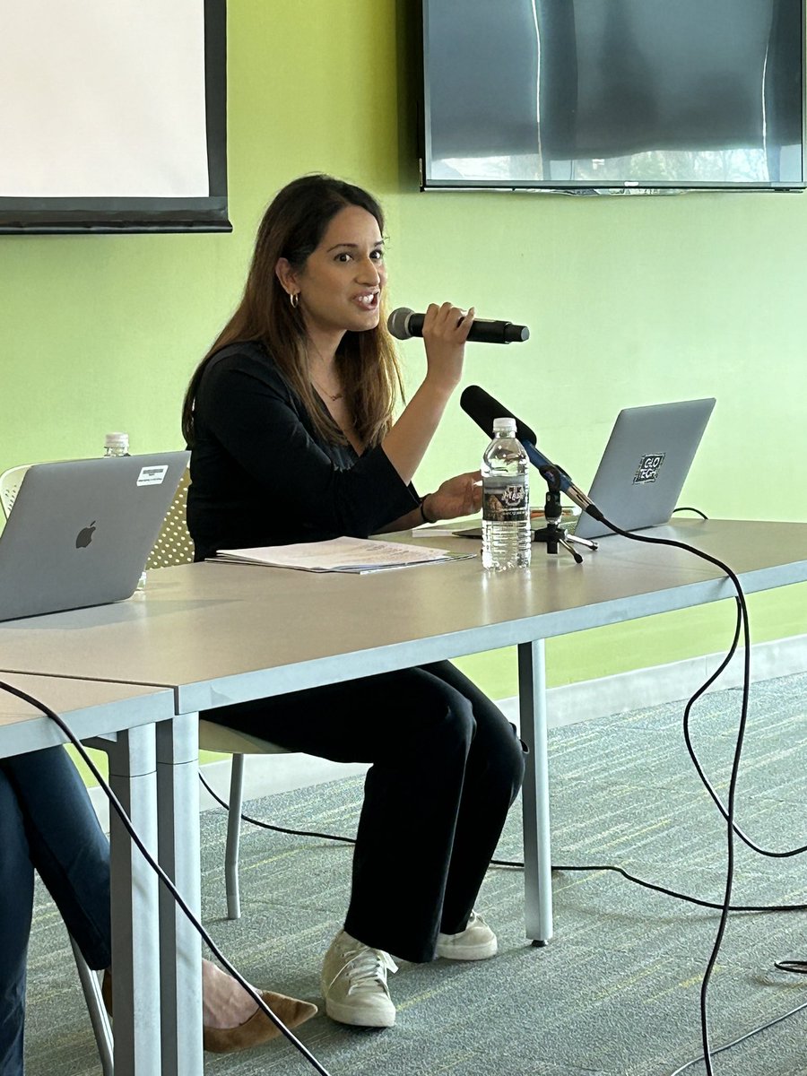 mikenavallo's tweet photo. Nandini Jammi (Check My Ads Institute) highlights the context of disinformation — that it is an economy.

Says that while advertising revenue for news and media has dropped, revenue for ads that reach hate and disinfo has risen.

#GloTechLab https://t.co/qGHswoYhqf