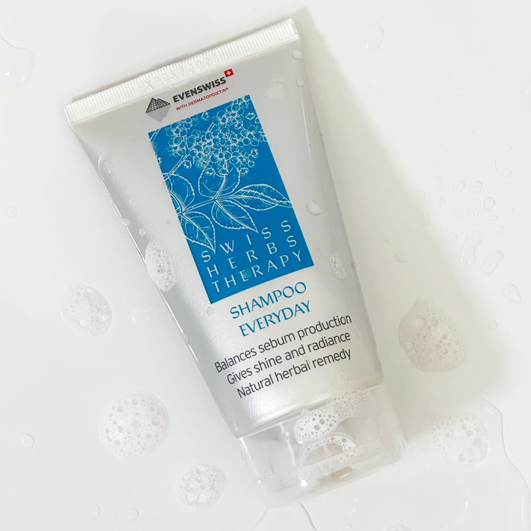 Evenswiss_CH's tweet photo. Crafted with precision and infused with premium ingredients, our conditioner nourishes and hydrates, leaving your locks silky-smooth and soft. 💧 Paired with our shampoo, which gently cleanses and revitalizes, this dynamic duo restores balance and vitality to your hair. https://t.co/vZ6J8XPwfT