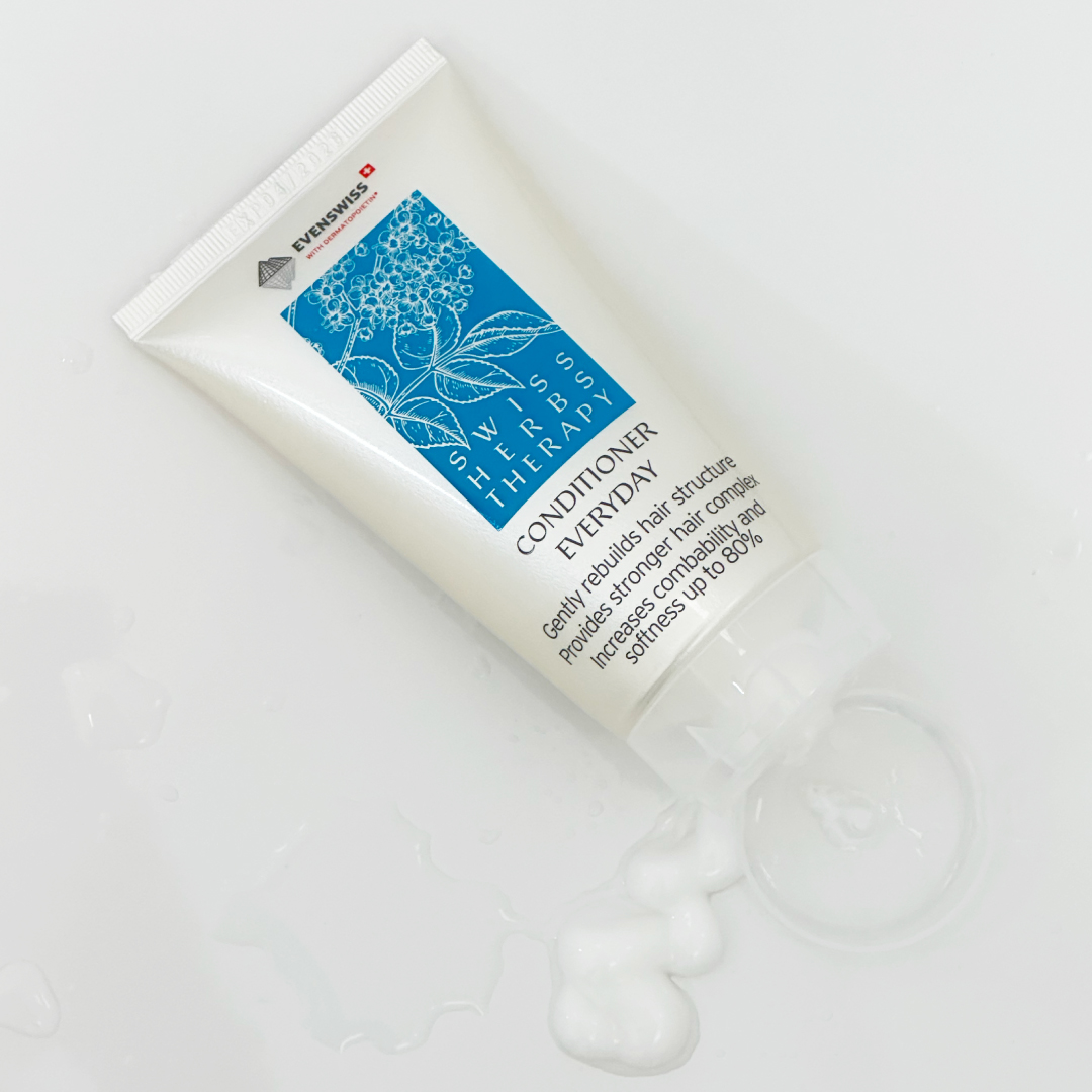 Evenswiss_CH's tweet photo. Crafted with precision and infused with premium ingredients, our conditioner nourishes and hydrates, leaving your locks silky-smooth and soft. 💧 Paired with our shampoo, which gently cleanses and revitalizes, this dynamic duo restores balance and vitality to your hair. https://t.co/vZ6J8XPwfT