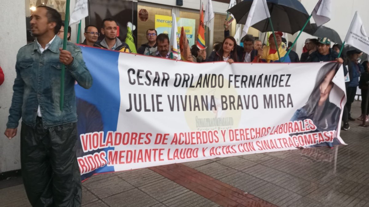 UTCFColombia's tweet photo. Ante incumplimiento de acuerdos convencionales, q afectan a varios afiliados, levantamos la voz ante la administración de @Colsubsidio_Ofi esperando q los altos directivos, sepan lo q está pasando. 

Apoyamos el crecimiento de la Caja, pero respetando los derechos laborales https://t.co/4MxTSlwl09