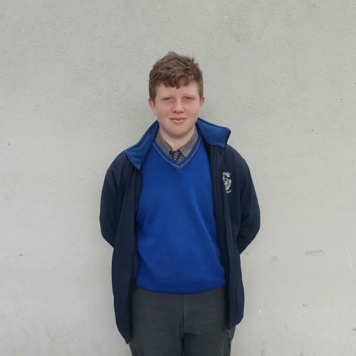 Congrats to Darragh Brennan in 2A3 who was crowned All Ireland Champion🥇 by the National Boxing Association in the National Stadium. 🥊🥊 Well done also to Joshua Crosby in 2A4 who won the silver medal🥈 in the U15 shot putt at the All Ireland Indoor Championship in Athlone.💪