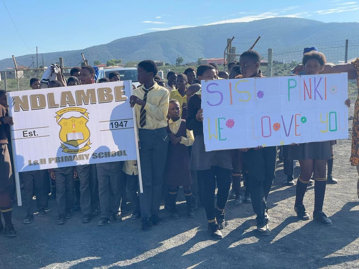 HumilePaul's tweet photo. The Paul &amp; Humile Mashatile Foundation  is dedicated to making a positive change in the lives of disadvantaged children, by donating new school shoes and other essential learning materials to schools across the country. 
#paulandhumilemashatilefoundation #60walkachildtoschool https://t.co/UpoHZdhVyJ