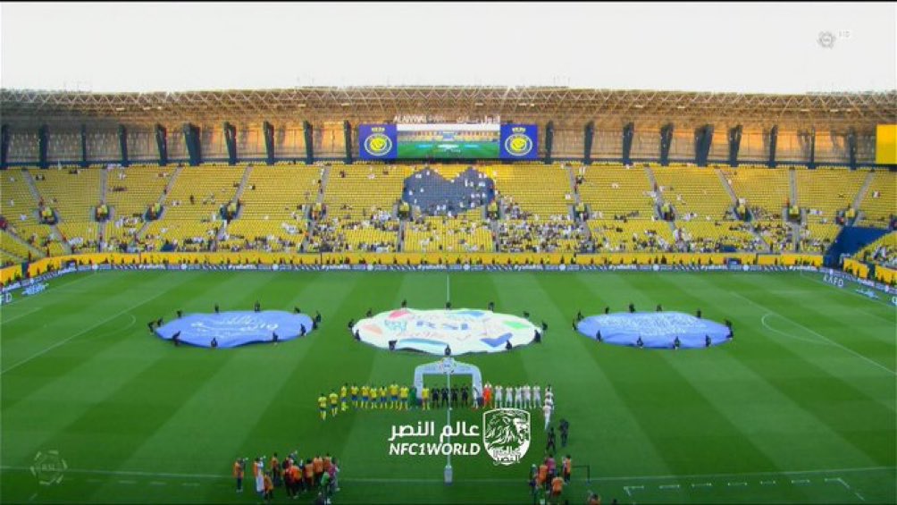 F0_8wh's tweet photo. صورة للتاريخ ومايقدرون ينكرونها عبر الزمن..
جمهور النصر لايحضر لفريقه بسبب غياب نجمه العالمي والذي كان سبب رئيسي في شعبية الفريق 
#النصر_الفيحاء https://t.co/ALhgauBHtz
