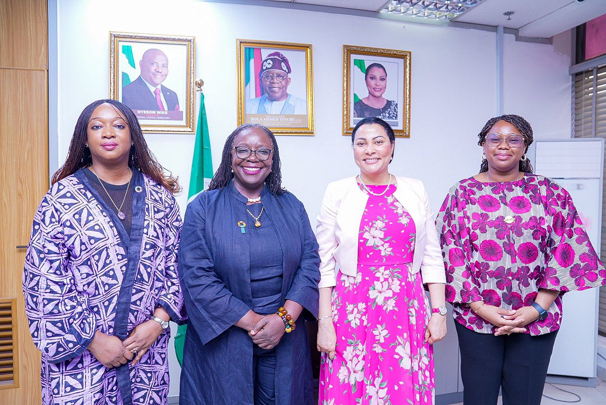 Paid my courtesies to Hon. @DrDorisAnite of @TradeInvestNG. Had a fruitful conversation on our joint collaboration 🤝 around - trade facilitation, dev. financing, #AfCFTA, digital trade, youth entrepreneurship & many more. Looking forward to our work together to push dev. in 🇳🇬