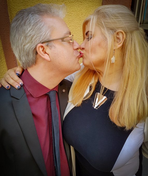 Ya 14 a&ntilde;os juntos con mi @musalibertina Como pasa el tiempo y no nos hemos dado ni cuenta!!! Un par de<a class="tags" href="/tag/musalibertina">@musalibertina</a><a href="/tag/mvsales"class="tags"><span>#mvsales</span></a>