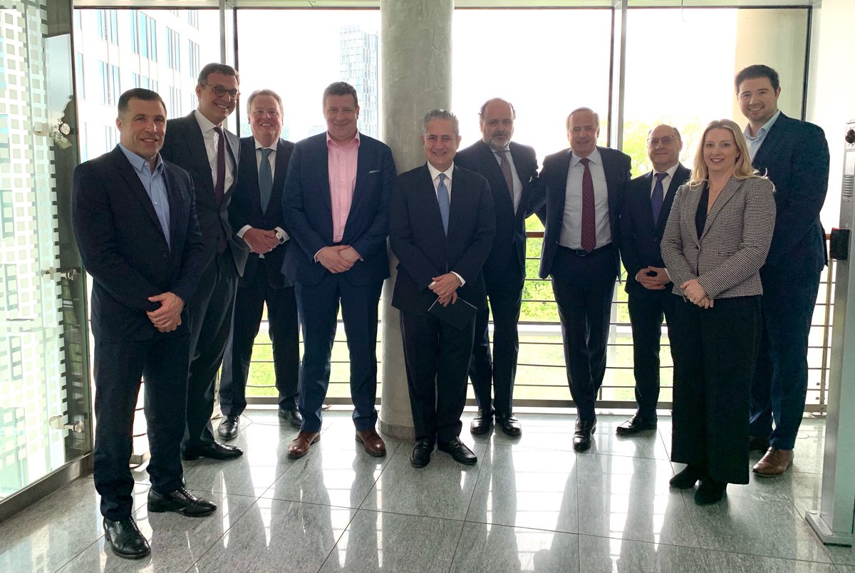 We had a great Executive Breakfast yesterday in Frankfurt am Main with Ernesto Torres Cantú, Head of International @Citi. Thanks so much for taking the time to meet with us and discuss 🇪🇺🇺🇸 business!