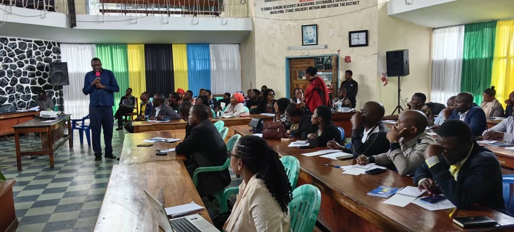 This week @UNICEFTanzania participated in dissemination events across Tanzania to present the latest report on Ujana Salama. Ujana Salama is a government-implemented #CashPlus intervention for adolescents living in households receiving the national #SocialProtection programme.