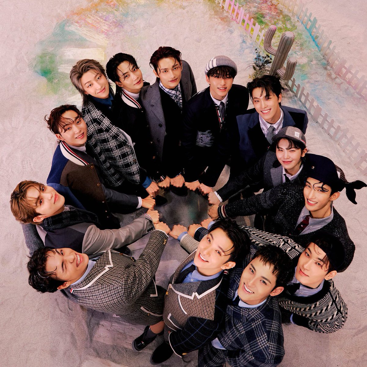 svthamster's tweet photo. "it's just a photo of seventeen, why are you crying?" you grew up so well, our seventeen..🥹 https://t.co/1kOEvrjuOj