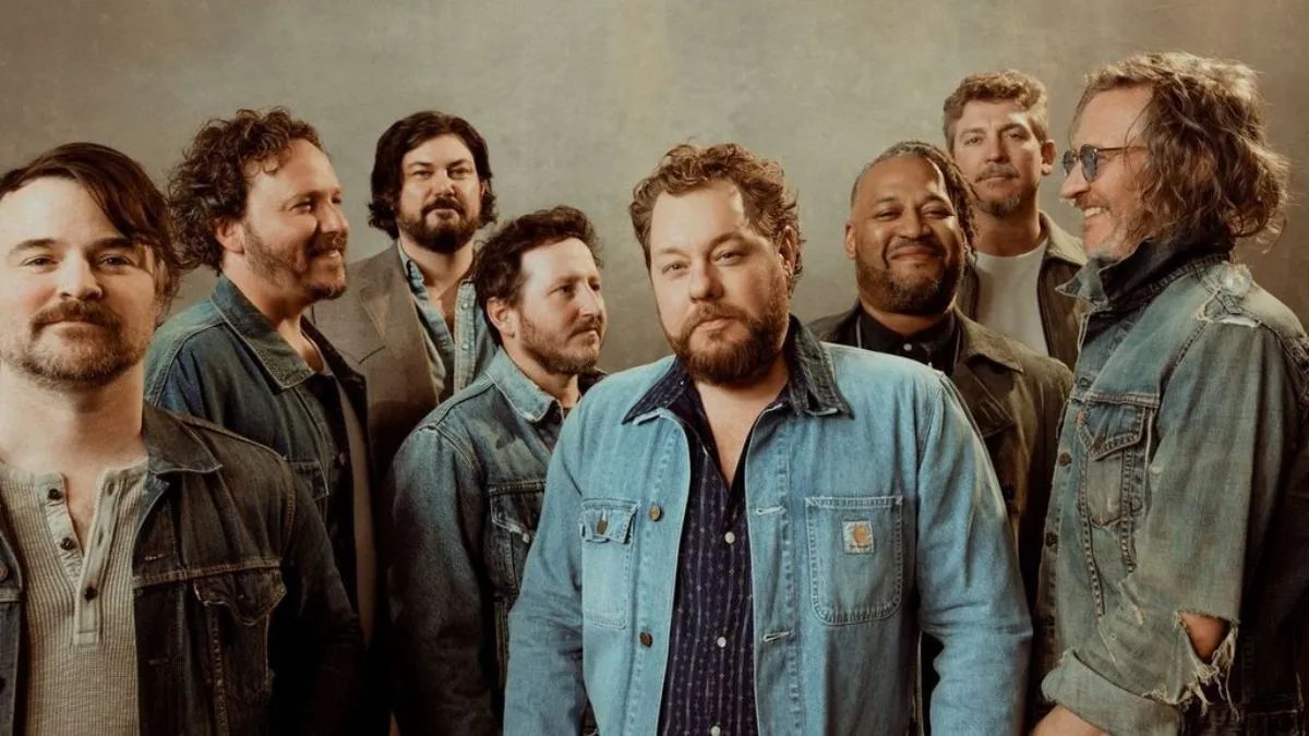 Nathaniel Rateliff & the Night Sweats have announced their fourth album, South of Here, due out in June. Stream the lead single, 'Heartless' → cos.lv/p81850RjVKG