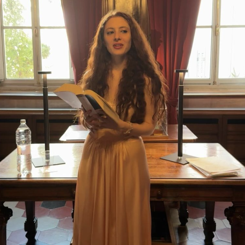 We have great news! We're delighted to announce that KSH Poet-in-Residence for 2024 @ScarlettSabet will be the guest judge of the 33rd Keats-Shelley House Poetry Prize for Schools. You have time until 4th May 2024 to submit your poem! Find out more here: bit.ly/3Up0cLE