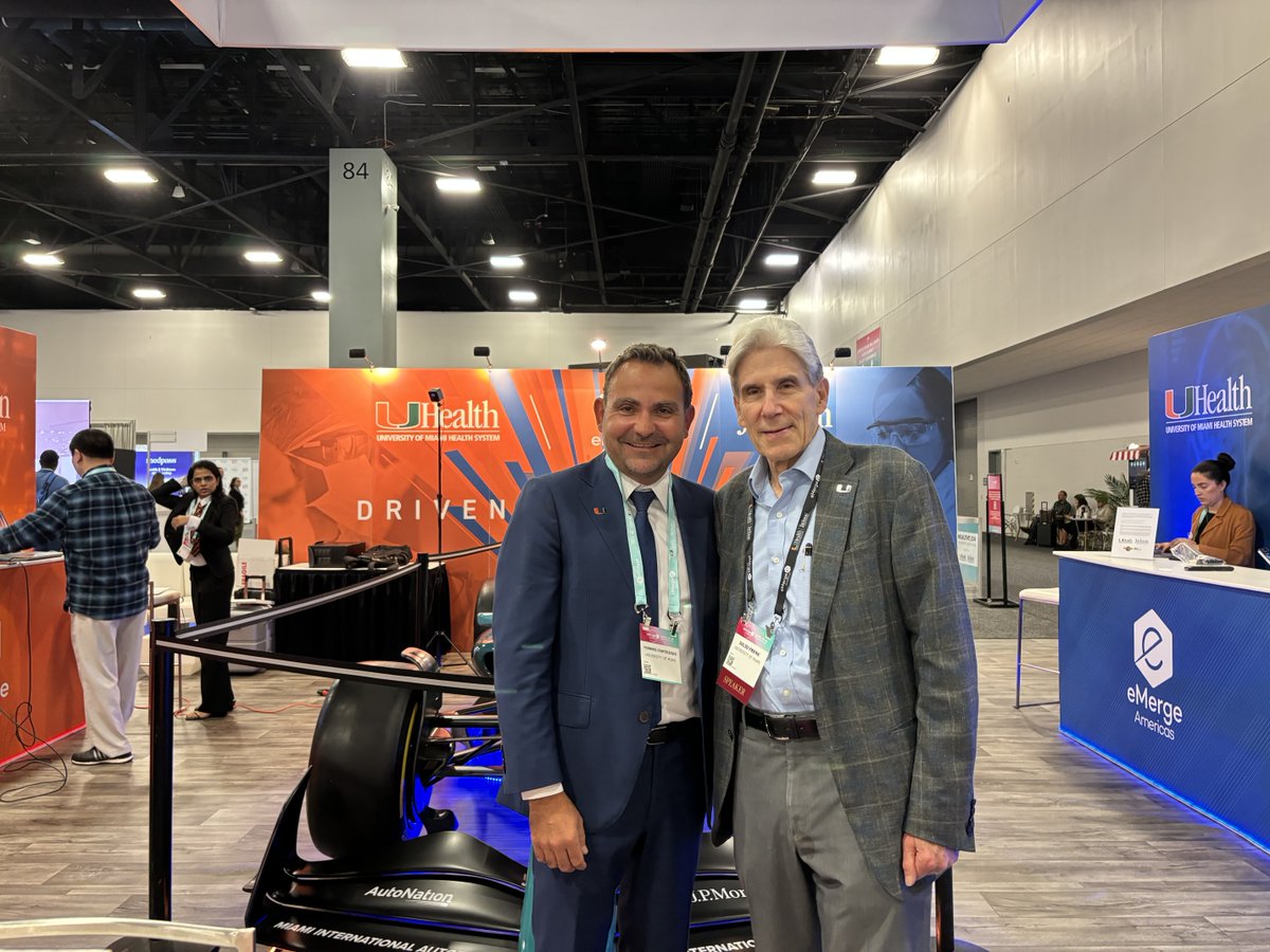 UMiamiHealth's tweet image. Kicking off day 2 of @eMergeAmericas at our #HealthTech #innovation hub. 🌐🙌 Come join us for live content from our expert physicians on the latest tech and innovations that are transforming care for patients around the world. #MiamiTechMonth #eMergeAmericas