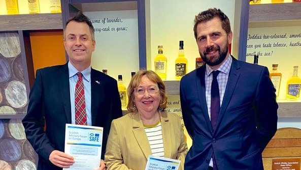 A busy week for the @ScotchWhiskySWA team 👇 🏴󠁧󠁢󠁳󠁣󠁴󠁿Celebrating #ScotchWhisky in the @ScotParl 🇪🇺 Engaging with our friends across Europe 🥃Promoting responsible consumption with @IARDalliance 🏗️Seeing new distilleries creating jobs and investment at @ArdgowanWhisky #SupportScotch