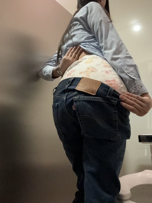Hey 🥰 https://t.co/rJ2aGLcrXy<a href="/tag/abdl"class="tags"><span>#abdl</span></a><a href="/tag/diaper"class="tags"><span>#diaper</span></a><a href="/tag/iamlittlekathy"class="tags"><span>#iamlittlekathy</span></a>