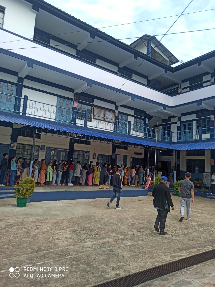 DC East Khasi Hills, Shillong tweet media