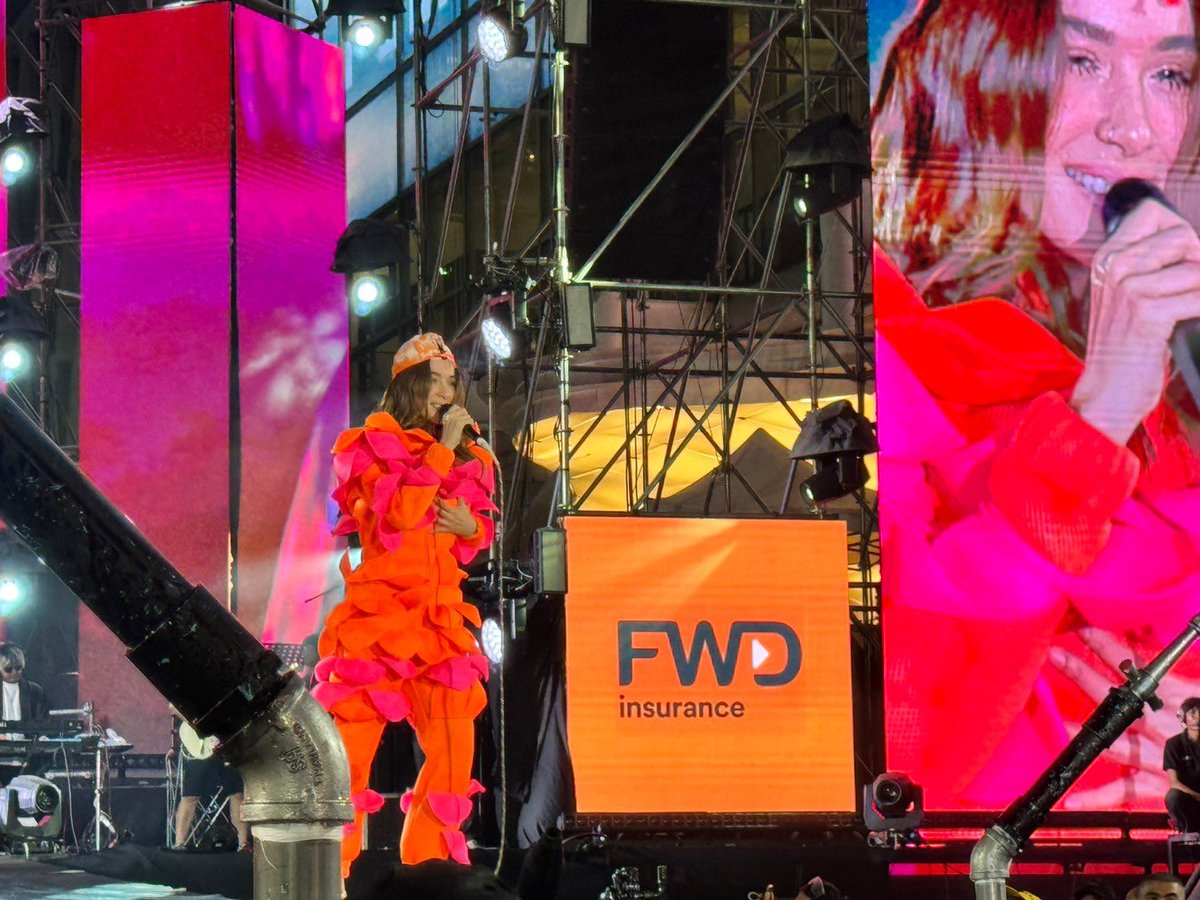 aimsatidaa's tweet photo. งาน #FWDMusicLiveFest 3 เริ่มแล้วน้า
ใครที่คิวยังว่างอยากให้ออกมาร่วมจอยกัน
ในงานสนุกมากๆ ทั้งเล่นน้ำและดูฟรีคอนฯไปด้วย ฟินสุด
📍19-21เม.ย.67 ลานหน้าเซ็นทรัลเวิลด์ ลงทะเบียนหน้างาน 13:01 จำนวนจำกัด
#FWDThailand #TimeToPlaySongkran #FWDInsurance #FWDCelebrateliving #FWDTimetoPlay https://t.co/mWQRVGWUj0