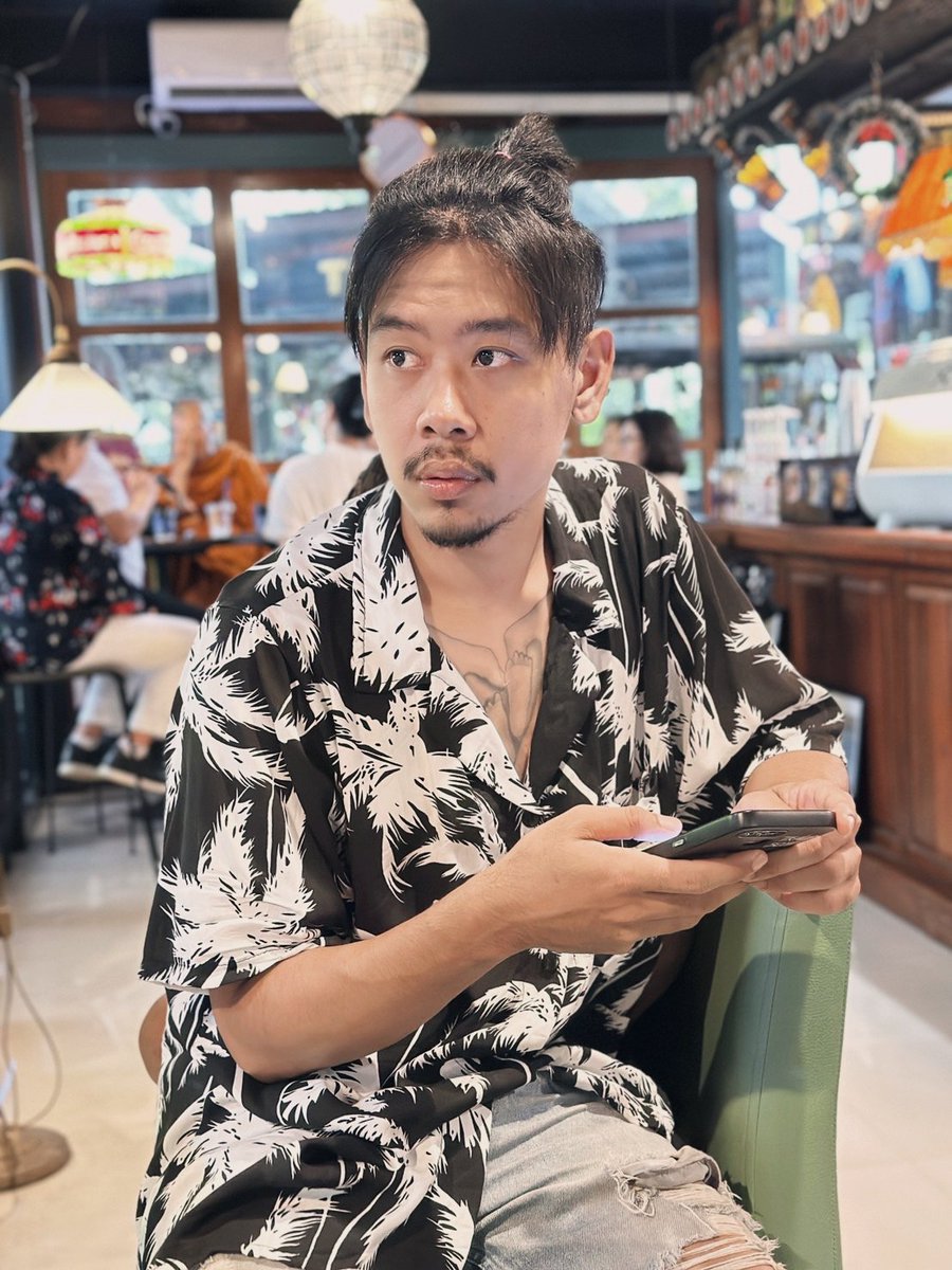 varakonmon's tweet photo. ขึ้นเก่งกว่าทองอีก ไม่อยากจะคุย.😏

#เขาใหญ่ #ปากช่อง #โคราช #ไอ้งามไส้ https://t.co/h8uT5v16Q9