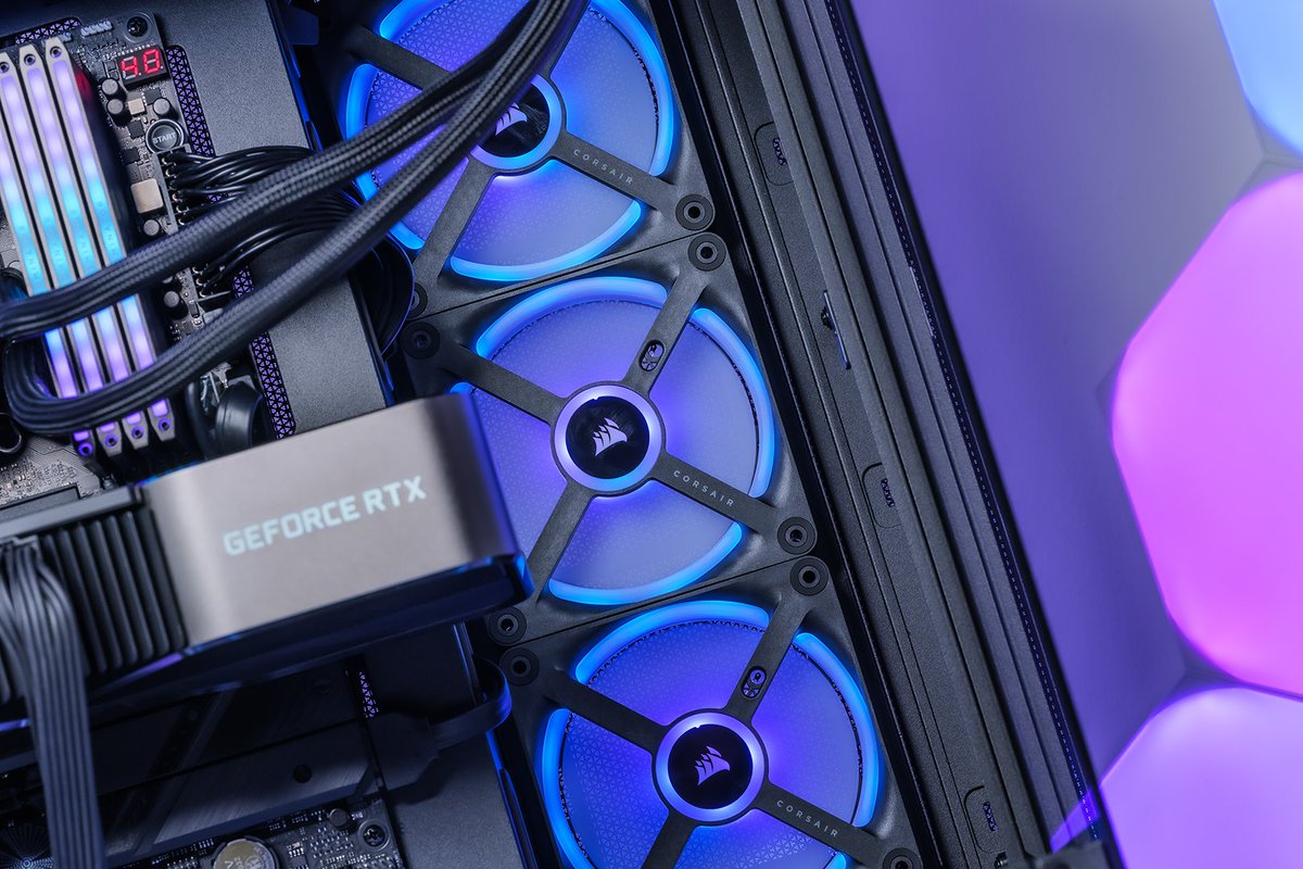 How many fans are in your case? 💭 [ 🌀 iCUE LINK QX RGB ]