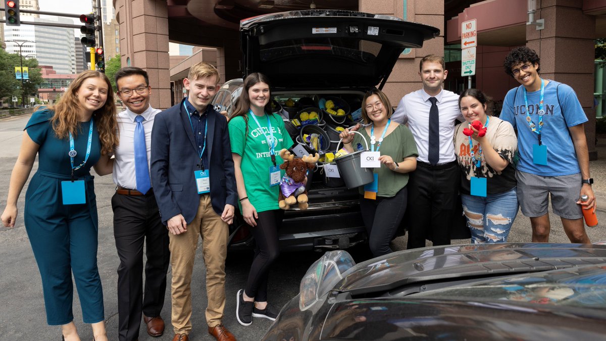 CKIAlumni's tweet photo. CKI Forever Day is next week on April 24! Help us celebrate the spirit of service by donating, volunteering or simply spreading awareness. Your contribution will support CKI convention activities. Learn more: https://t.co/hfcl4STsxr #CKIForever #ChooseCKI https://t.co/HAU3xvNvsW