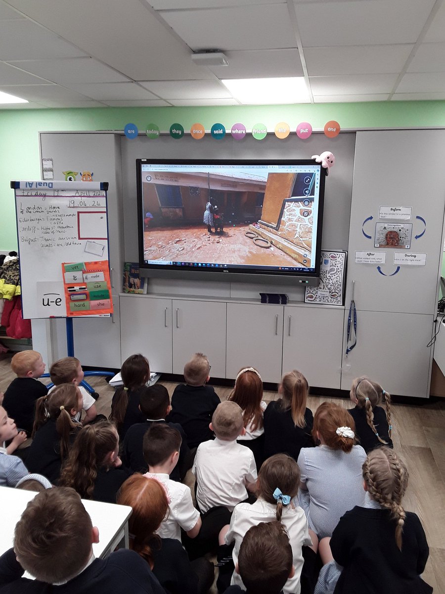 therookeries's tweet photo. Class 1 enjoyed following on from their previous #FLOURISH and #LYFTA lesson. We explored Uganda and learnt how to sign our Golden Rules! #ROK #KS1 https://t.co/goc6yMrpec