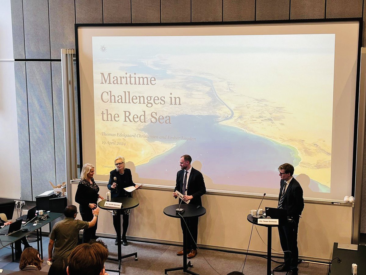 shoc_law's tweet photo. Henriette Ingvardsen, Head of Legal Affairs, Danish Shipping, Professor Vibe Ulfbeck, University of Copenhagen Faculty of Law, Attorneys Thomas Edelgaard Christensen and Ember Lagden, Gorrissen Federspiel Law firm. https://t.co/w0LACqD6E1