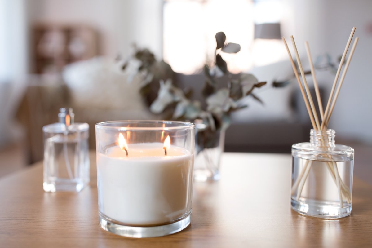 Lighting candles tonight? If you do, please remember: ✅ Keep them well away from anything that could catch fire, like clothing, bedding, plants, etc ✅ Make sure they're in a sturdy candle holder on a flat surface ✅ Always blow them out before going out or going to sleep