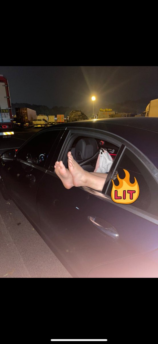 다음엔 고속도소 휴게소에서 만남해서 서로 파트너 바꿔타고 텔까지 가는것도 잼나겠어요 ㅎㅎㅎ

#초대녀 #부부커플 #부커 #만남 #섹트 #커플 #각방 #합방 #섹트 #커플만남 #스왑 #오프 #스와핑 #ㅂㅂㅋㅍ #경기남부 #목적 #관전 #네토녀 #여네토