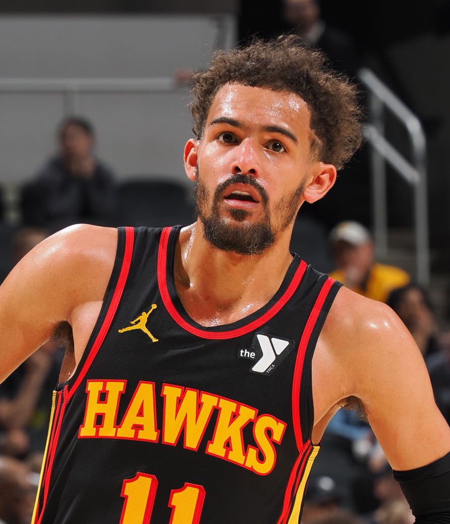 TheDunkCentral's tweet photo. The Lakers are the favorites to land Trae Young, per @BovadaOfficial 

Los Angeles Lakers +300
Chicago Bulls +500
Dallas Mavericks +700
San Antonio Spurs +700
Utah Jazz +1000
Detroit Pistons +1200
Miami Heat +1200
Toronto Raptors +1200
New Orleans Pelicans +1400
Orlando Magic +1600
Washington Wizards +1800
Portland Trail Blazers +2000

(Via https://t.co/nfoTbvuubY)