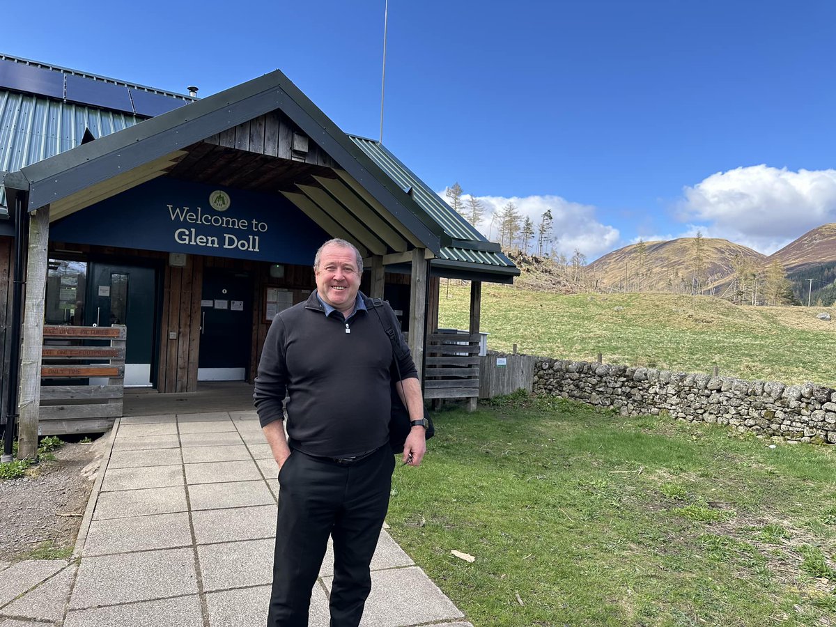 A smashing spring day to meet with constituents. Starting in Carmyllie, then onto Letham before finishing the day in sunny Glen Doll.