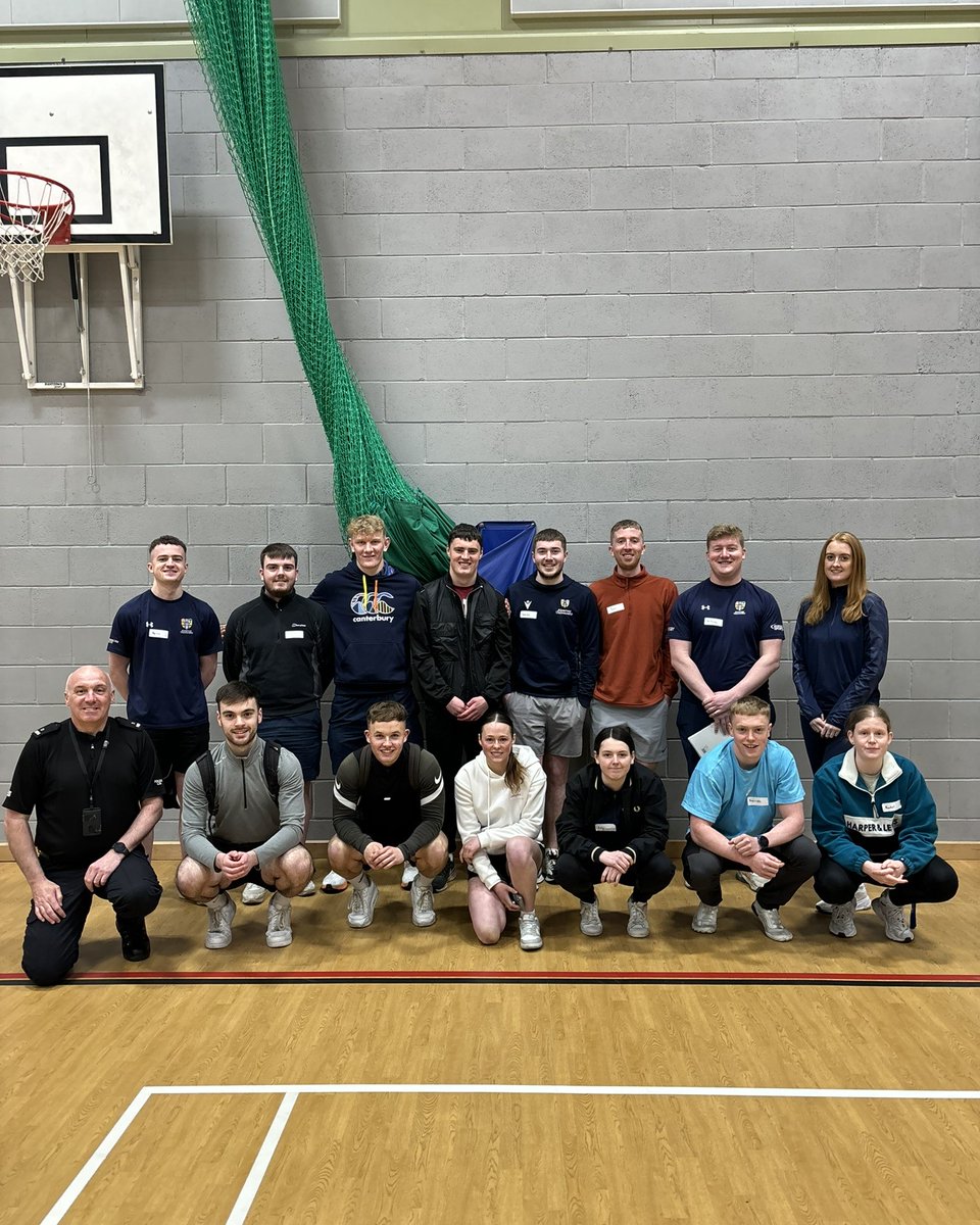 Year 3 @SES_Abertay students delivering their Water Safety Event @BaldragonAcad @BaldragonPE in partnership with @DundeeActiveSch @PSOSTayside.  #DrowningPrevention #BeWaterAware #WaterSafetyCode #theoryintopractice #workinginpartnership #sportfordevelopment