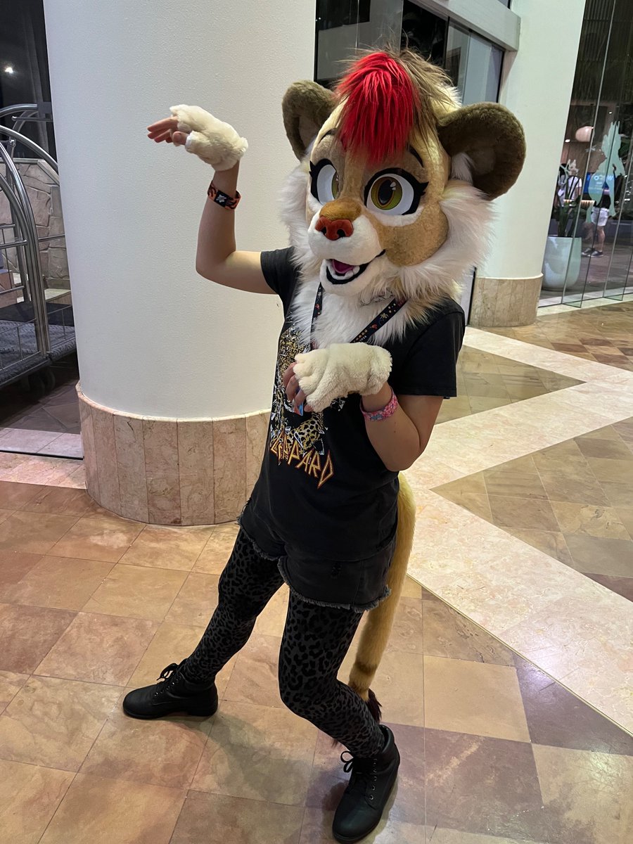 Furdu 2024 photos part 57

<a href="/TillyWolf/">𝓣𝓲𝓵𝓵𝔂 🦋</a> 

#FurDU2024 #FurDU #furry #fursuiter