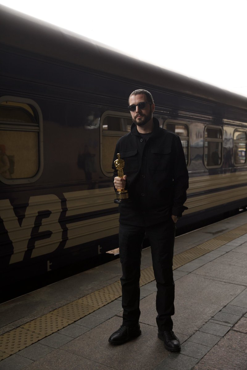 The first Oscar is already in Ukraine 🏆