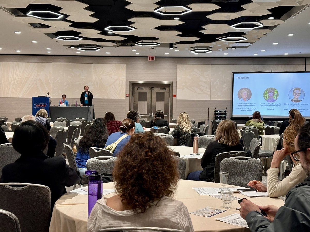 Advising Success Network tweet media