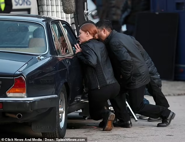 BryceDallasHowardNet tweet media