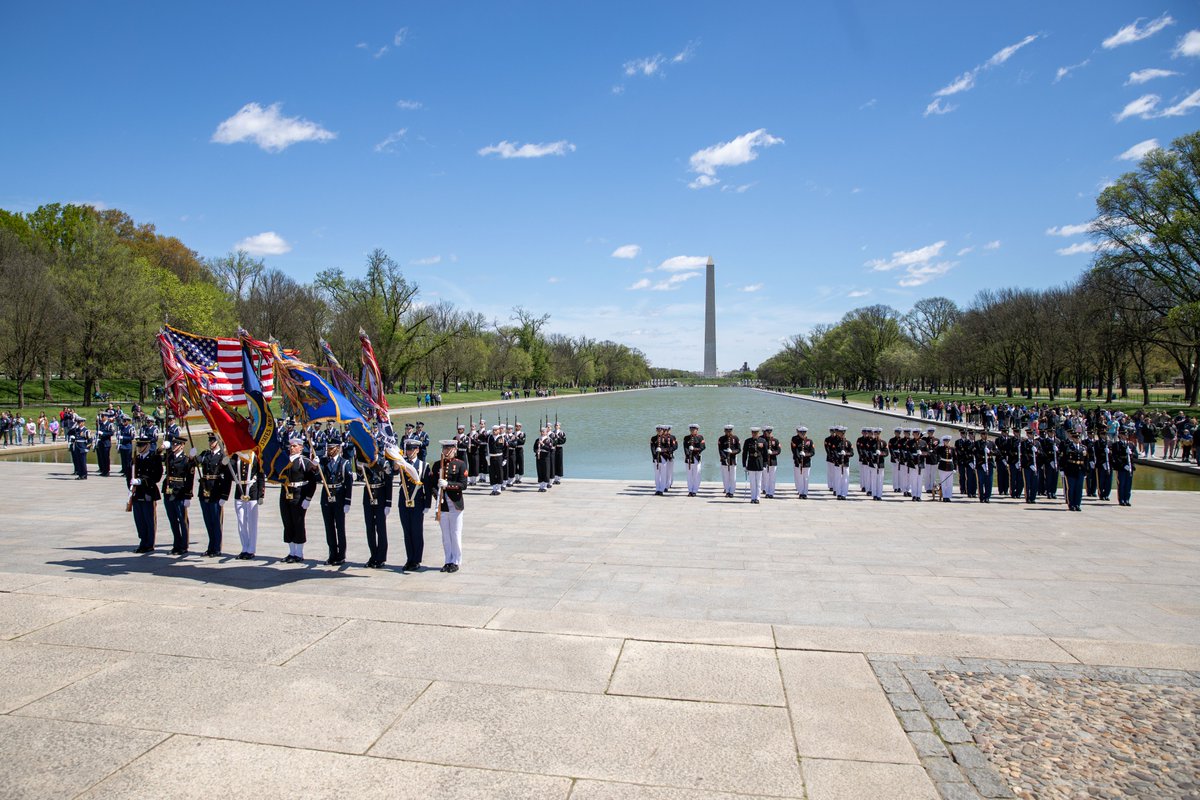 USArmyOldGuard tweet picture