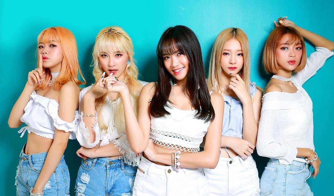 WatchRoseQuartz's tweet photo. ครั้งหนึ่ง #RoseQuartz สร้างตำนานห้างแตกที่เมียนมาร์มาแล้ว งานโฆษณาก็มีเหมือนกัน เช่น Pepsi https://t.co/jg5OXMQBZt