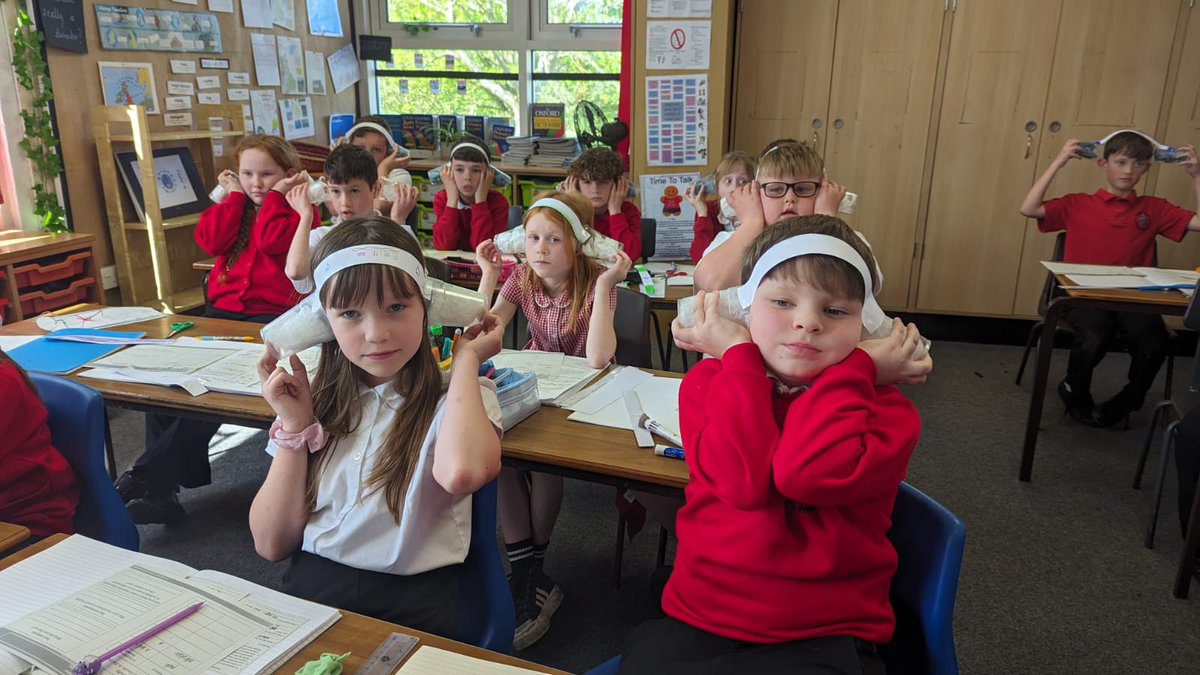 Y4PenkethSouth's tweet photo. This week in Science, we explored sound insulation. We made ear defenders and tested a range of materials.
π¨π§
#PSScience @PenkethSouth @DevelopExperts https://t.co/cNpaHMURS2