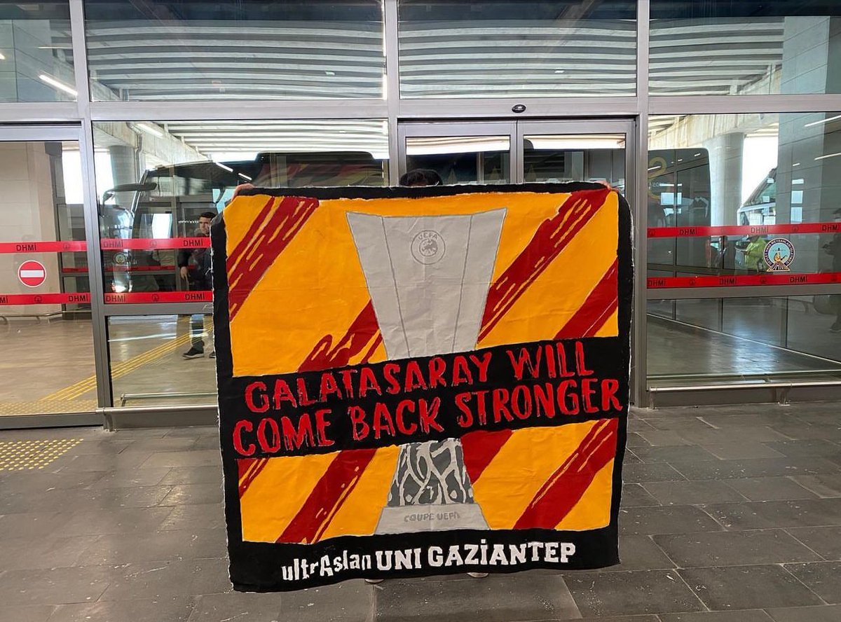 uAUNIGaziantep's tweet image. TARİH BİR KERE YAZILDI!

#ultrAslanUNI
#uAUNIGAZİANTEP
#WILLCOMEBACK