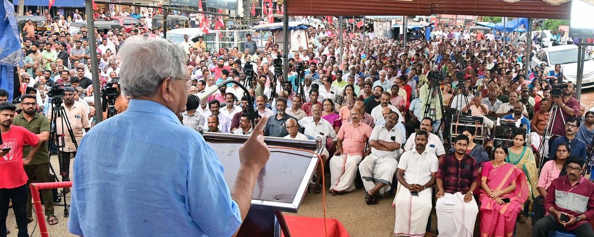 At Konni, Pathanamthitta constituency seeking support for the election of former Kerala Finance Minister Com. Thomas Isaac. With his vast experience &amp; knowledge his presence in Parliament will significantly contribute to safeguarding our Constitutional Republic &amp; for