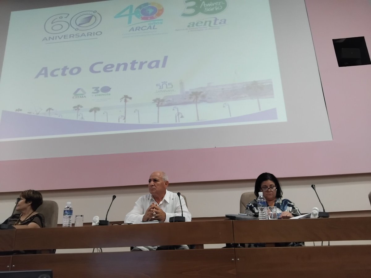 JorgeAlvarezAl5's tweet photo. Se inicia acto central por el 30 aniversario de @AENTACUBA. Son 30 años haciendo #ciencia en favor de la salud y el medio ambiente. El Acto, presidido por el  Viceministro primero de @citmacuba se enmarca en el XXX Aniversario de este organismo @ArmandoRguezB @GladysLopezB. https://t.co/M7d5p7ULCq