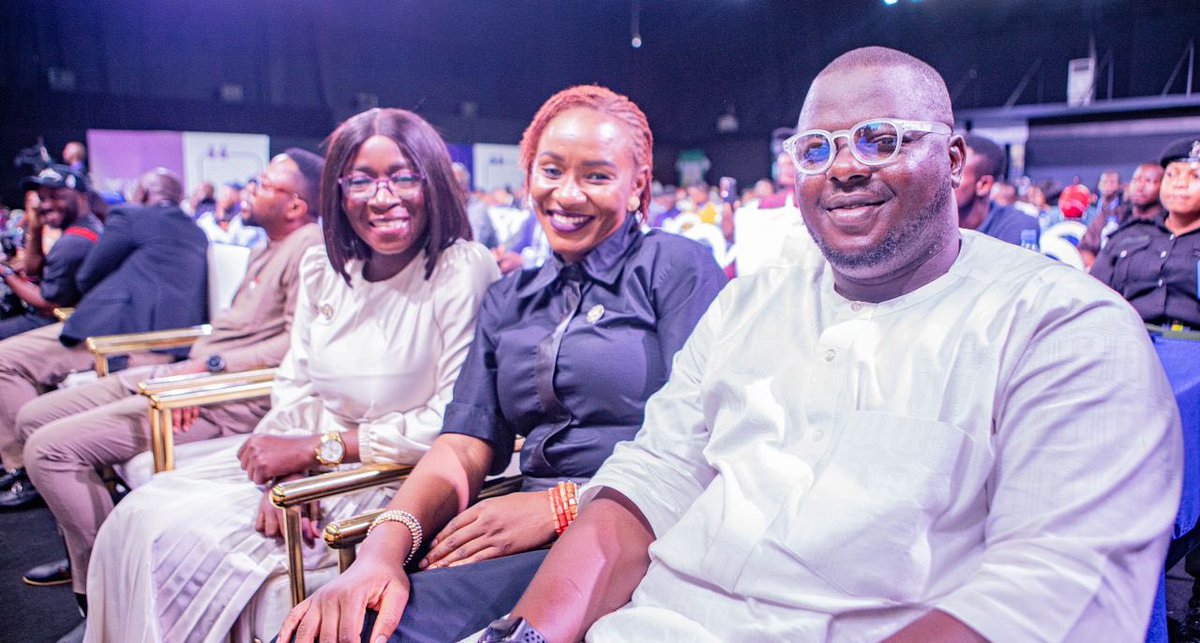 toyinatanda_'s tweet photo. I am honoured to have been invited by the amazing @ayisatagbaje to serve on the committee for the inaugural #LagosLeadershipSummit Congratulations to her and the team.
This historic event truly embodied Governor Sanwo-Olu's vision for empowering future leaders
#LLSummit2024 https://t.co/Z44GljvA7f