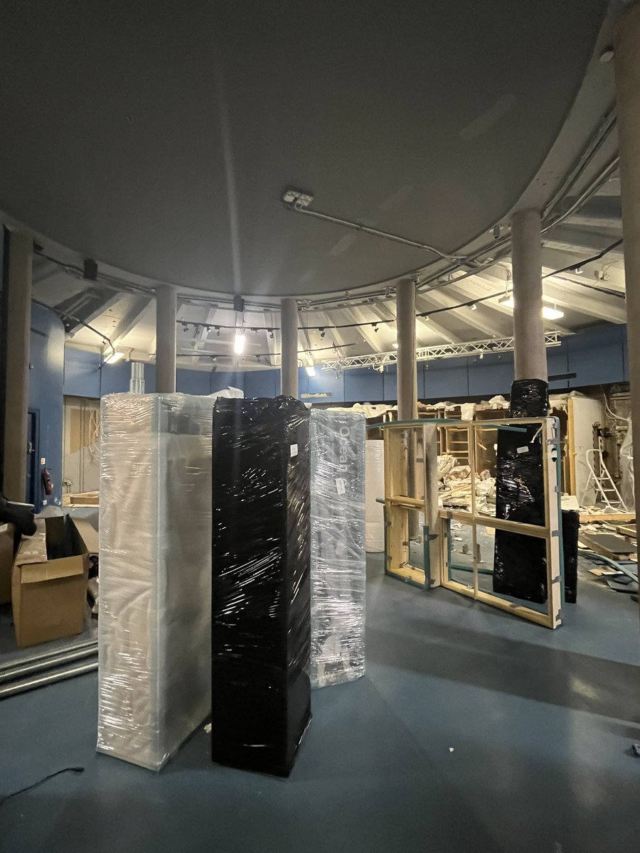 Relieved that work is now progressing to strip out @SeabirdCentre discovery experience & wildlife theatre following our flood in mid-Feb. All setwork, plasterwork and flooring to be lifted, the exhibits that have been saved have been moved offsite for now. Onwards with our…