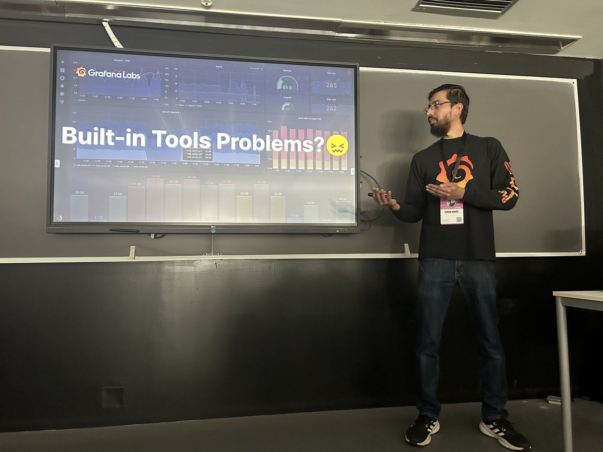ElenaPandino's tweet photo. At @commitconf learning about @grafana dashboards
#commitconf #commitconf24 https://t.co/16legpSVcJ