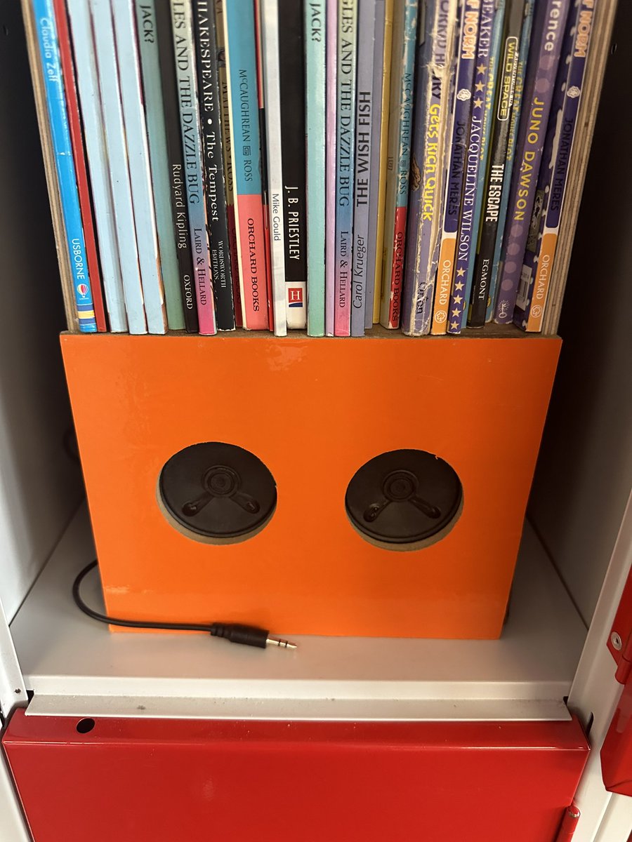 Design & Technology tweet media