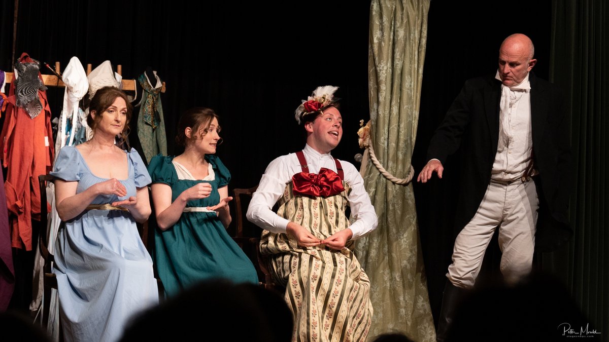 Tomorrow night we welcome @HotbuckleProds with #PrideandPrejudice ! There are a few tickets left - if you're quick! helmsleyarts.co.uk/whats-on/hotbu… #livetheatre #JaneAusten #culture #helmsley #arts #shows #NorthYorks