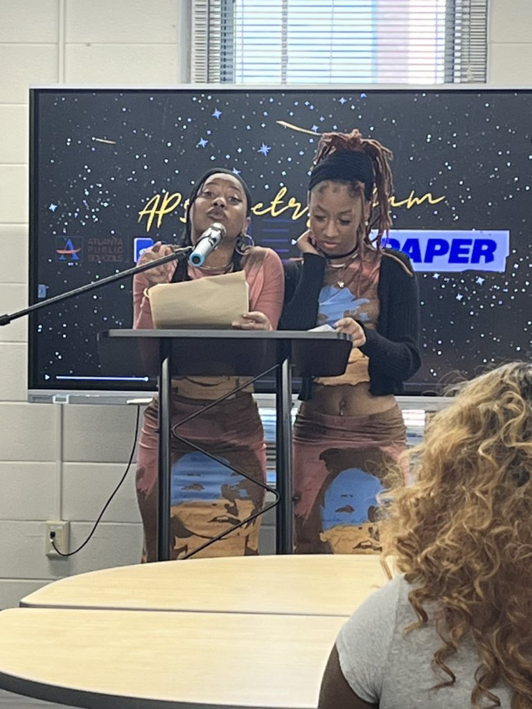 APSMediaServ's tweet photo. Happening now: The 3rd annual Poetry Slam is underway. The expression, emotion and  vocabulary of the student poets is 🤯 We shouldn’t be surprised….after all, they’re @apsupdate students! 💁🏽‍♀️ #morepicscoming Thank you @apsDouglassHigh for hosting! https://t.co/fJl4QcXkGc